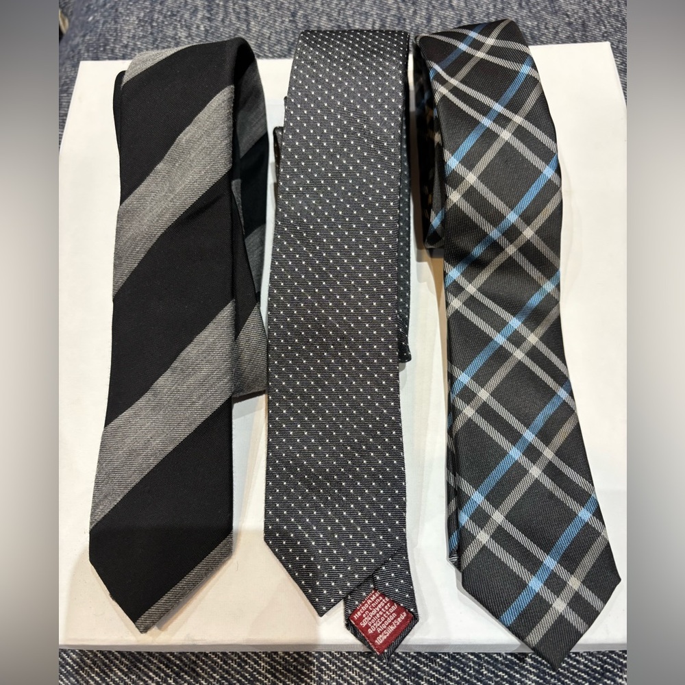 original Penguin ties grey coloured patterns x3
